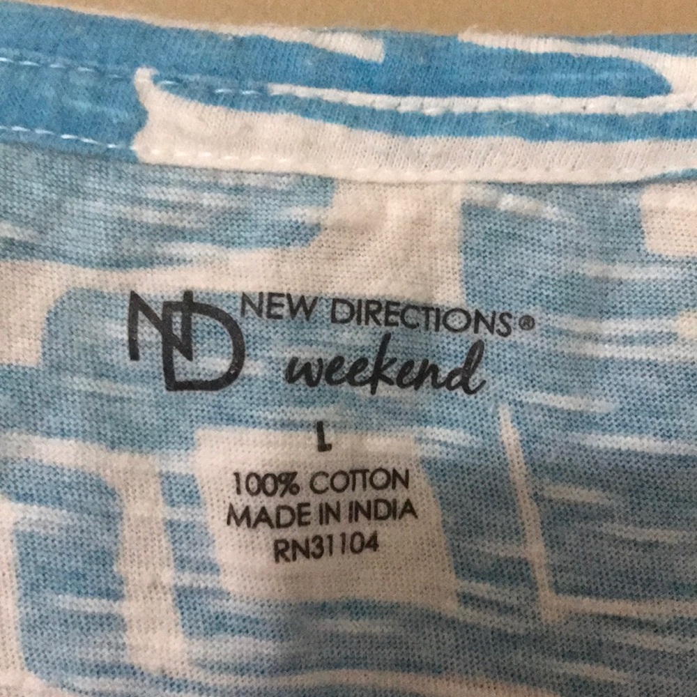 New Direction tee - Picture 3 of 4